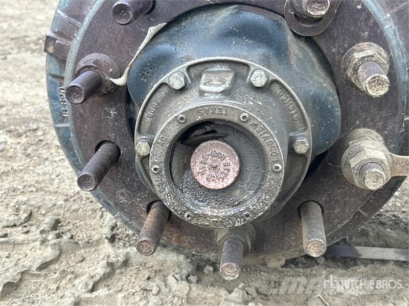 Quantity of (3) Axle Osi
