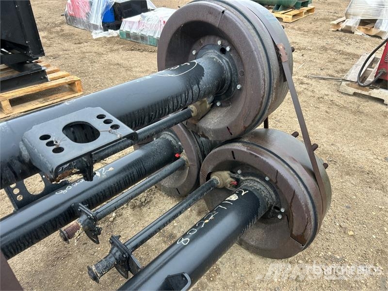 Quantity of (3) Axle Osi