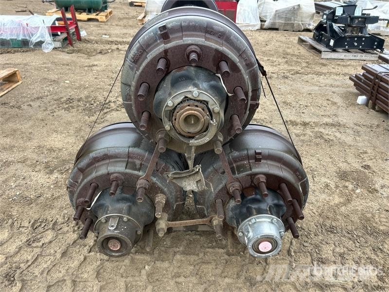Quantity of (3) Axle Osi