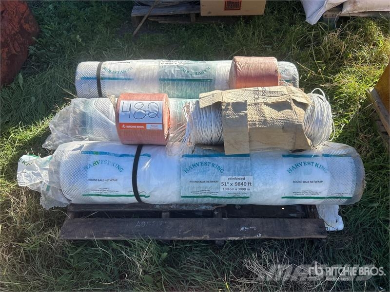 Quantity of (3) Bale Wrap and (2) Bale Twine (Unus Andre komponenter
