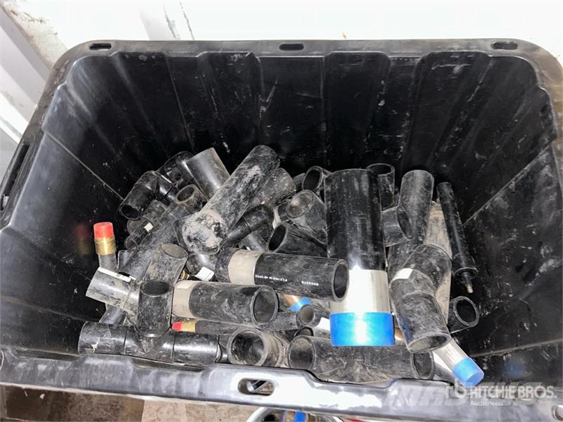  Quantity of (3) Barrels of Swepco 308 Diesel Engin Andre komponenter