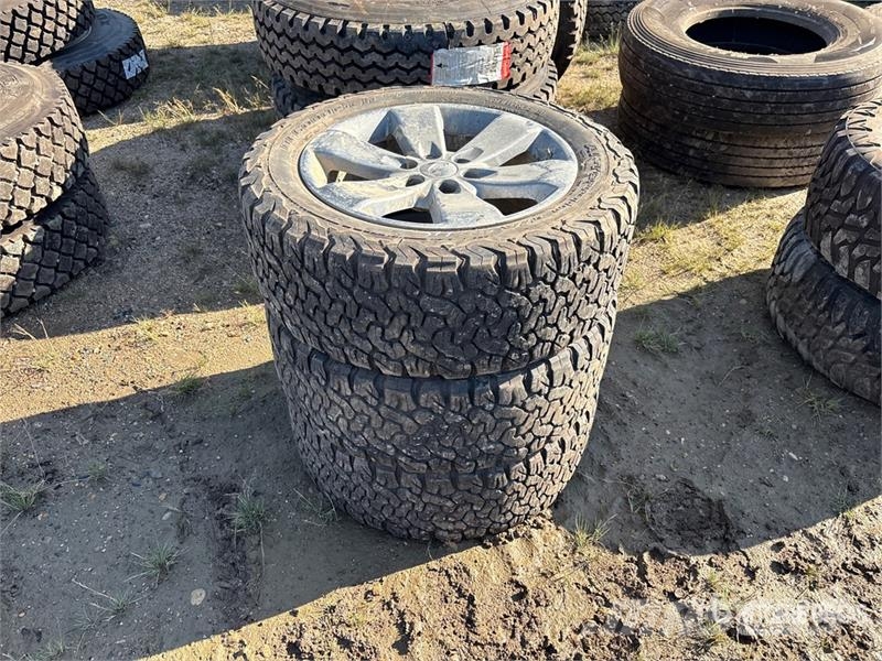 Quantity of (3) BF Goodrich Baja Champion 275/55R2 Шины и колёса