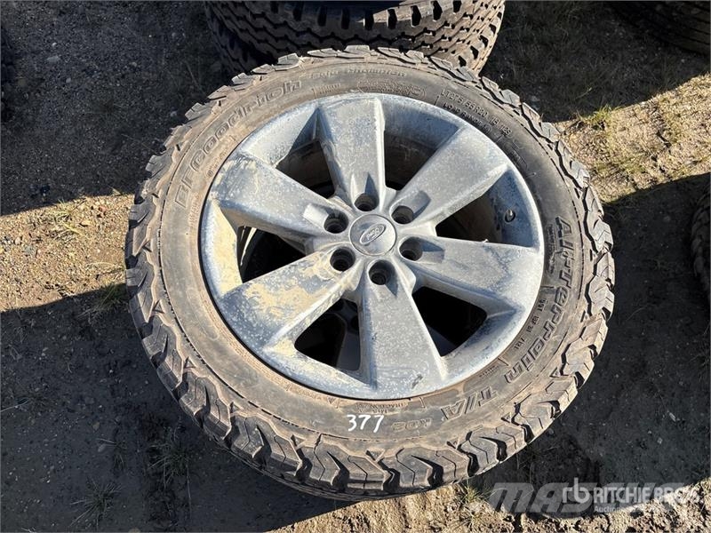 Quantity of (3) BF Goodrich Baja Champion 275/55R2 Шины и колёса