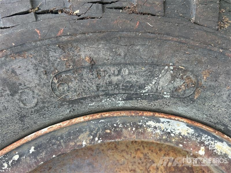  Quantity of (3) BFGoodrich 11.00-20 Tires Tyres, wheels and rims