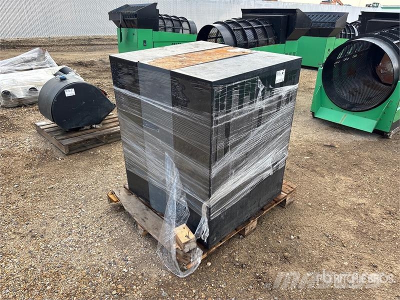Quantity of (3) Bolt Bins Other components