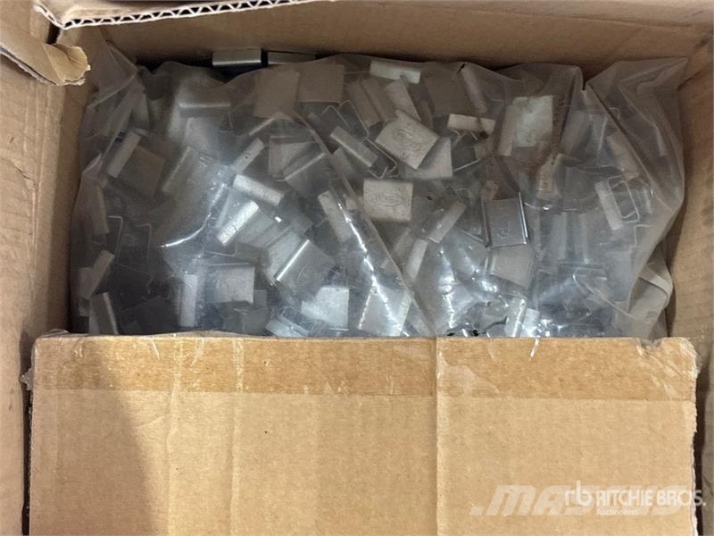 Quantity of (3) Brake Calipers Ostale kargo komponente