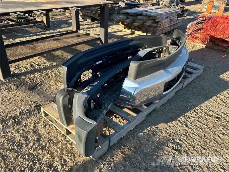 Quantity of (3) Bumper Transport - Anderen