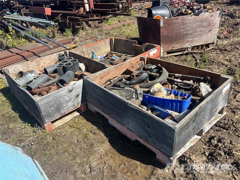 Quantity of (3) Crates of Miscellaneous Parts Drugi deli