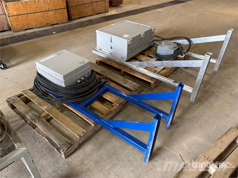  Quantity of (3) Electrical Panels Drugi deli