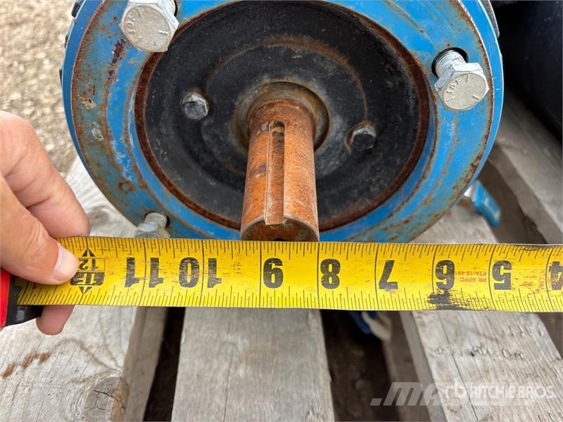 Quantity of (3) Electric Motor Moteur Industriel