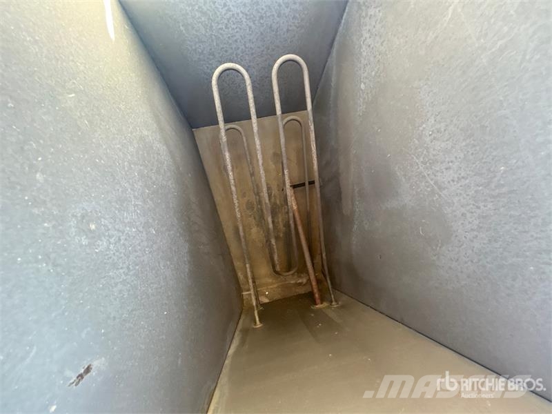 Quantity of (3) Electrode Stabilizing Oven/Flux Ho Muud põllumajandusmasinad