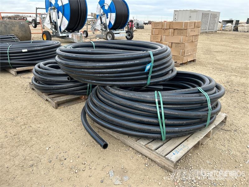  Quantity of (3) HDPE 2 in 100 m Pipe Sistemi za navodnjavanje