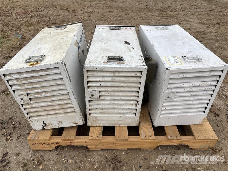  Quantity of (3) L B White TS080 Space Heater Sildīšanas un atkausēšanas iekārtas
