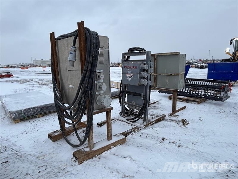  Quantity of (3) Lynx 40 VFD Panel Équipement de forage de pétrole et de gaz
