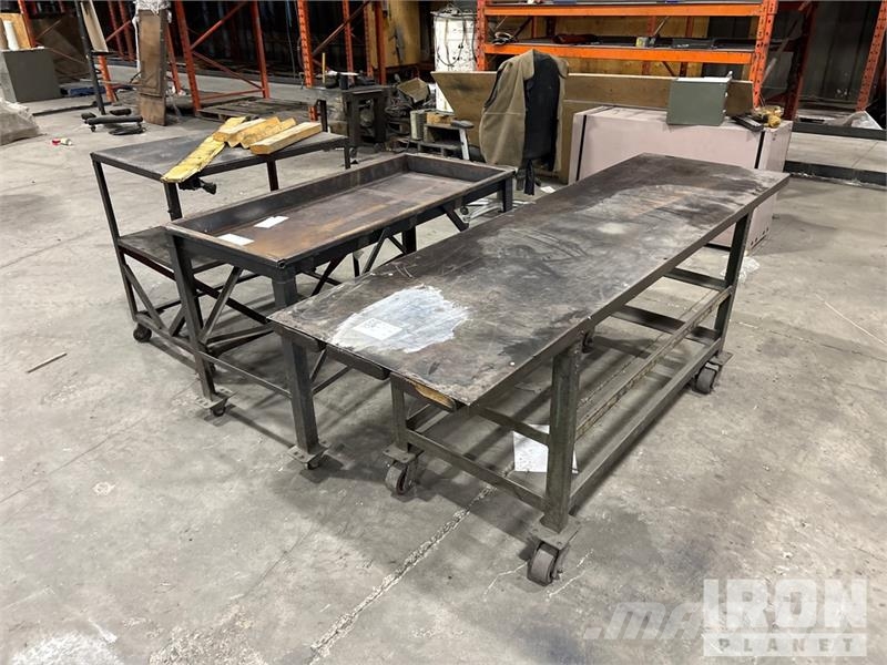 Quantity of (3) Metal Shop Tables Rolling Shop Tab Utilaje construcții - Altele