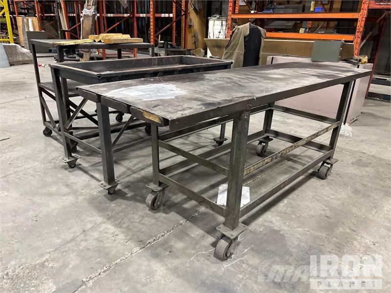 Quantity of (3) Metal Shop Tables Rolling Shop Tab Utilaje construcții - Altele