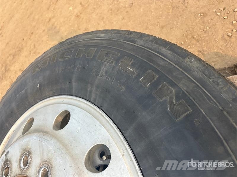 Quantity of (3) Michelin 11R24.5 Tires Tyres, wheels and rims