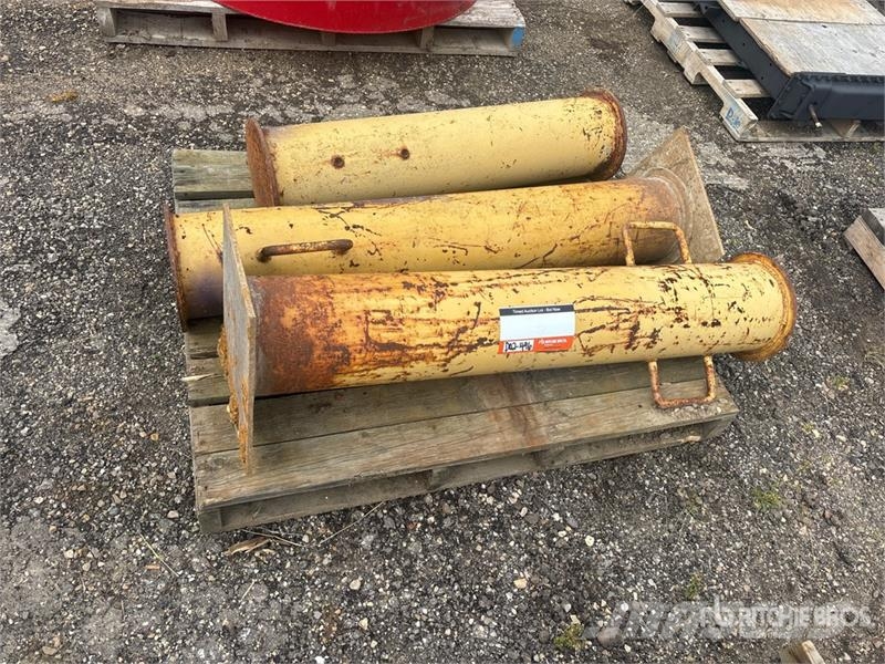 Quantity of (3) Miscellaneous Maintenance Stands Drugi deli