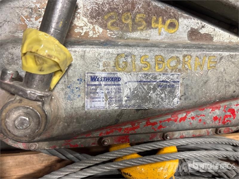 Quantity of (3) Miscellaneous Tirfors مكونات أخرى