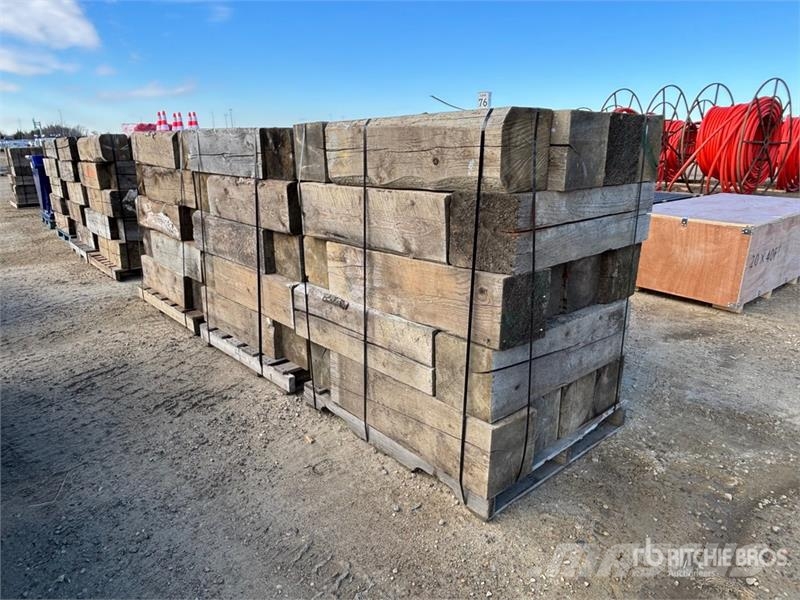  Quantity of (3) Pallets of Dunnage 10 in x 10 in مكونات أخرى