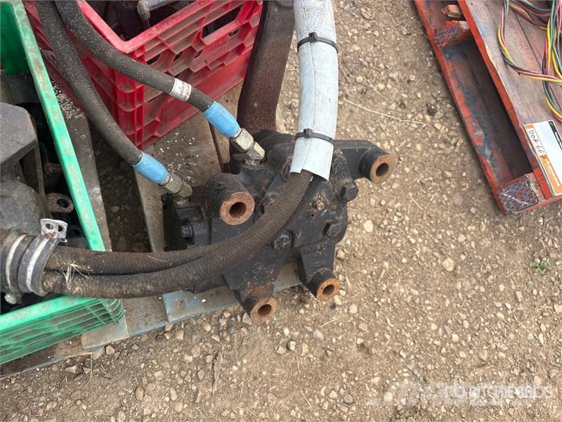 Quantity of (3) Pallets of Miscellaneous Parts Transportes - Outros
