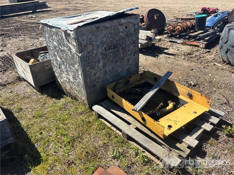  Quantity of (3) Pallets of Miscellaneous Engine Pa Drugi deli