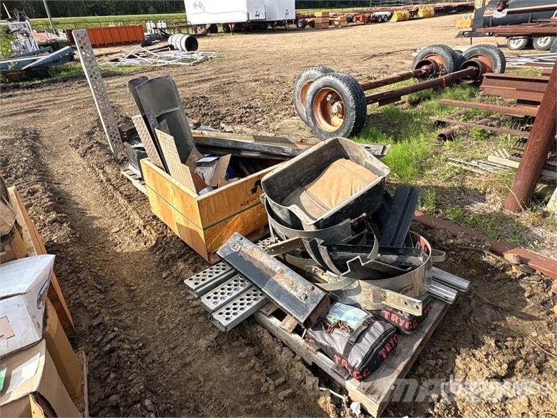 Quantity of (3) Pallets of Miscellaneous Parts Transportes - Outros