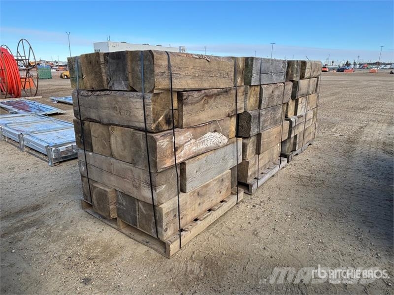  Quantity of (3) Pallets of Dunnage 10 in x 10 in مكونات أخرى
