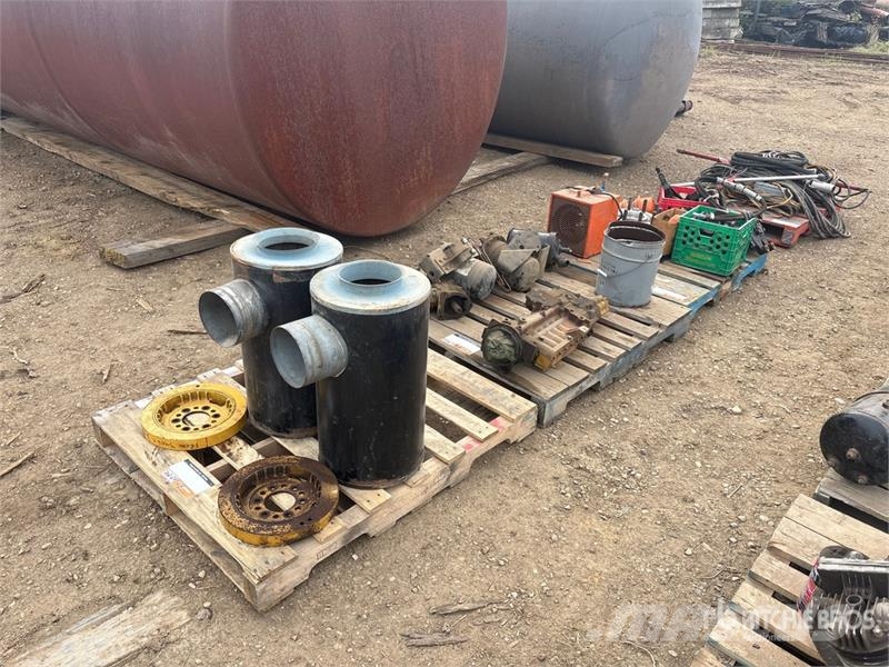 Quantity of (3) Pallets of Miscellaneous Parts Transportes - Outros