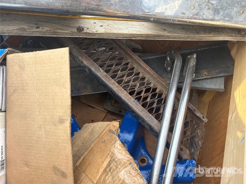 Quantity of (3) Pallets of Miscellaneous Parts Transportes - Outros