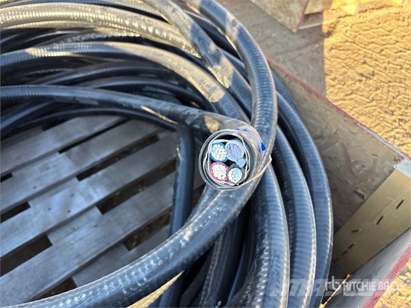  Quantity of (3) Pallets of Industrial Cable مكونات أخرى