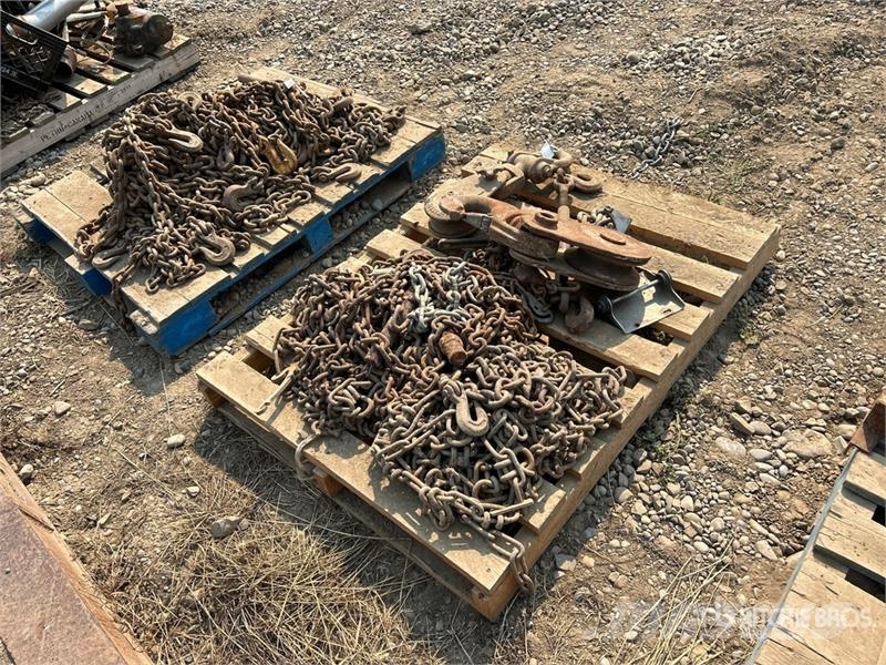 Quantity of (3) Pallets of Rigging 起重机配件设备