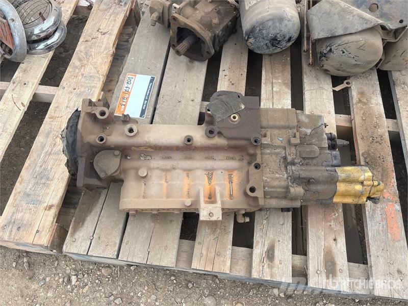 Quantity of (3) Pallets of Miscellaneous Parts Transportes - Outros