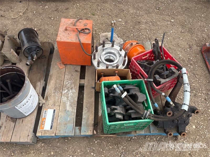 Quantity of (3) Pallets of Miscellaneous Parts Transportes - Outros