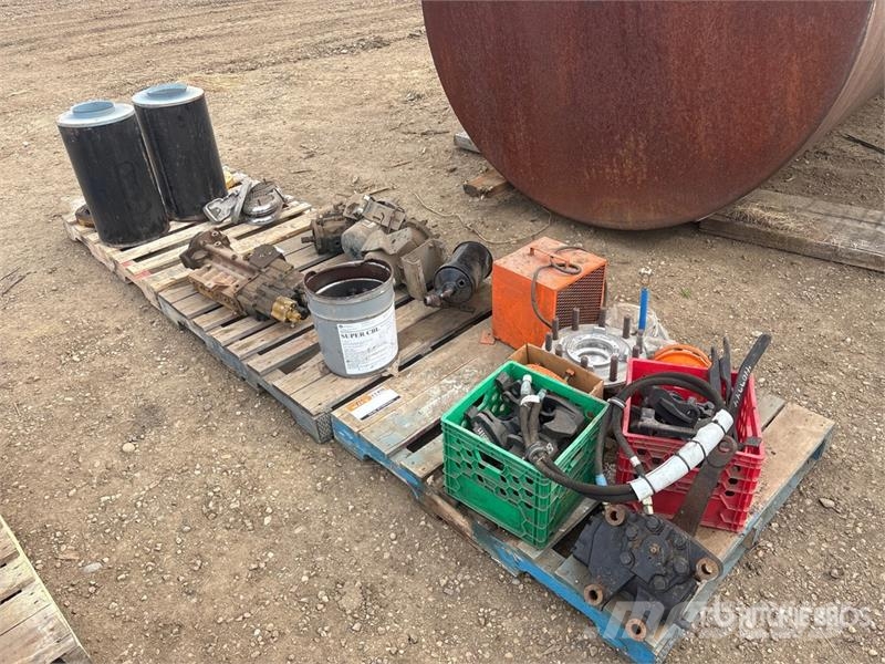 Quantity of (3) Pallets of Miscellaneous Parts Transportes - Outros
