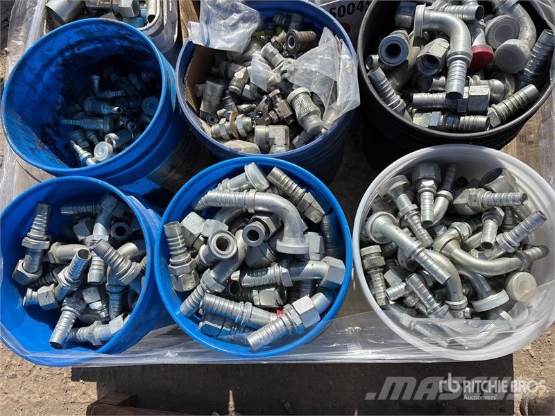 Quantity of (3) Pallets of Hydraulic Hose Fittings Kiti naudoti statybos komponentai