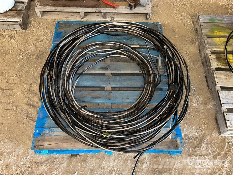 Quantity of (3) Pallets of Electrical Cable Andre komponenter