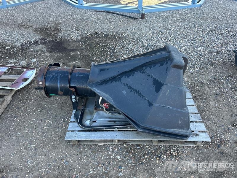  Quantity of (3) Poly Hopper & Heavy Duty Auger Hop Afgrødehåndtering - Andet udstyr