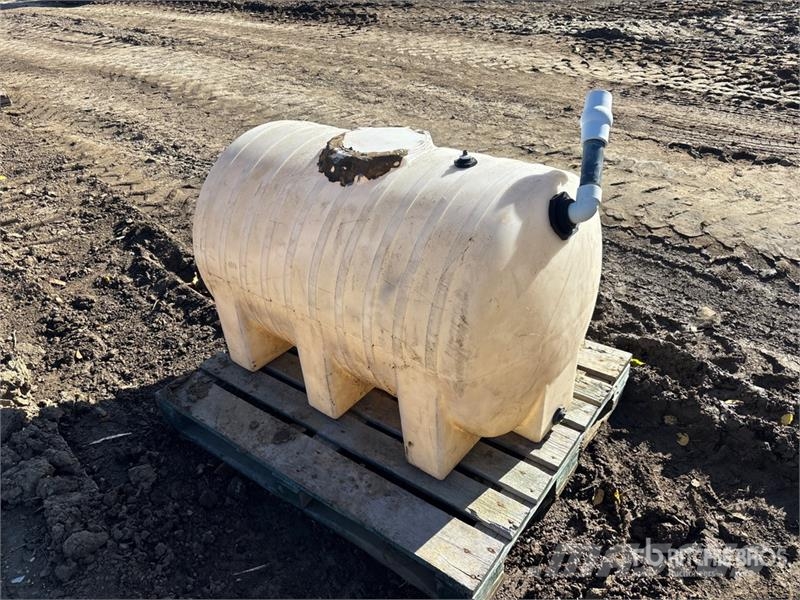  Quantity of (3) Poly tank and containments المصاعد والرافعات المادية