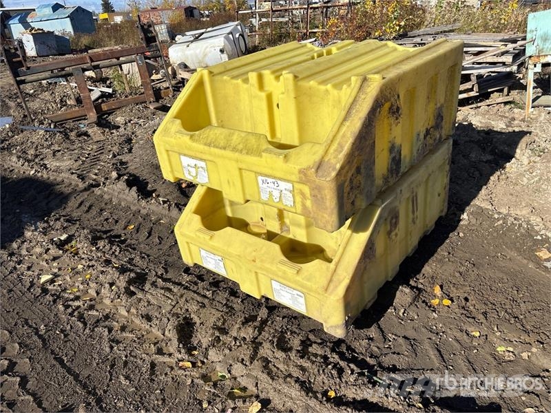  Quantity of (3) Poly tank and containments المصاعد والرافعات المادية