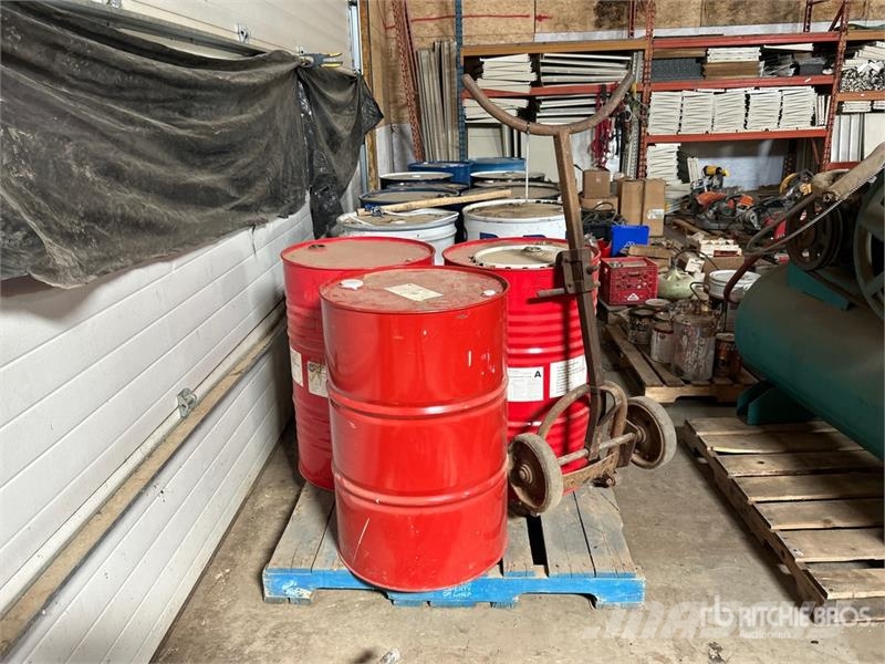 Quantity of (3) Polyurethane Spray Foam Chemical & Ďalšie komponenty