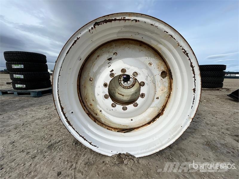  Quantity of (3) Rims - Fits Case Equipment Építőipar - Egyebek