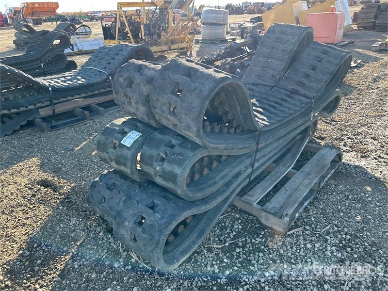  Quantity of (3) Sets of 12 in Skid Steer Tracks مكونات أخرى