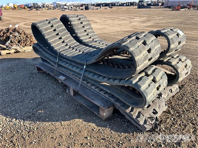  Quantity of (3) Sets of 17 in Skid Steer Tracks مكونات أخرى