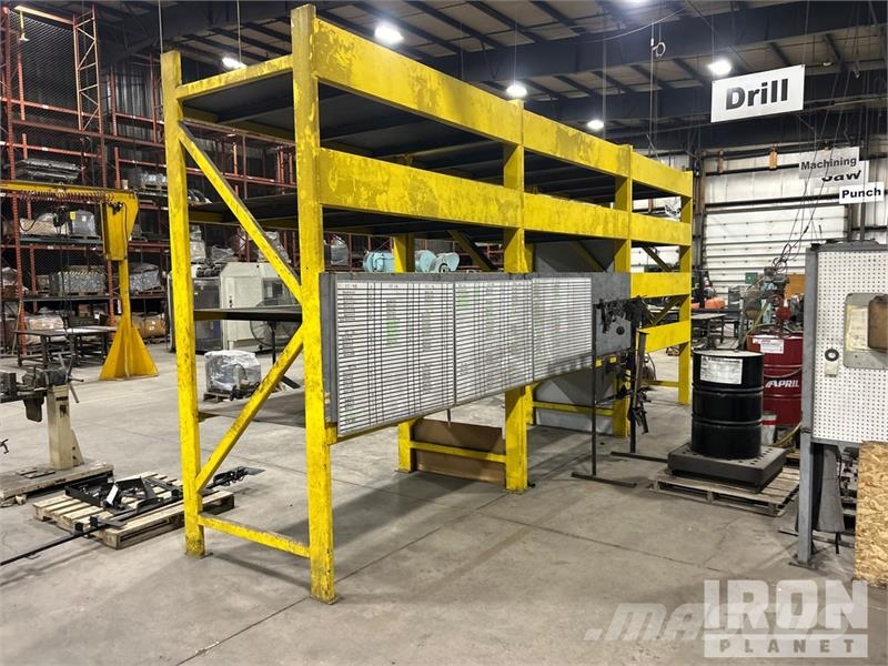 Quantity of (3) Steel Yellow Racking Kiti naudoti statybos komponentai