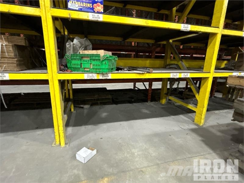 Quantity of (3) Steel Yellow Racking Kiti naudoti statybos komponentai