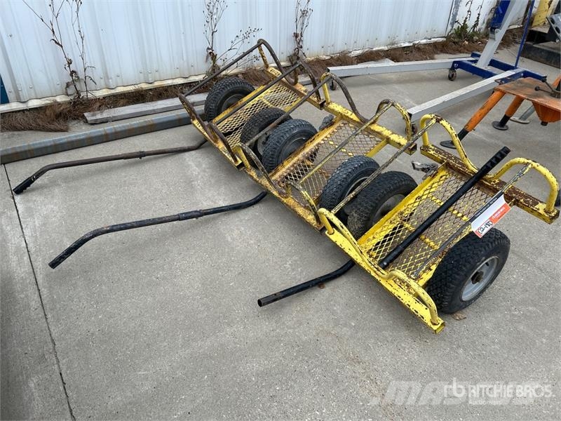  Quantity of (3) Tank Carts Drugi deli