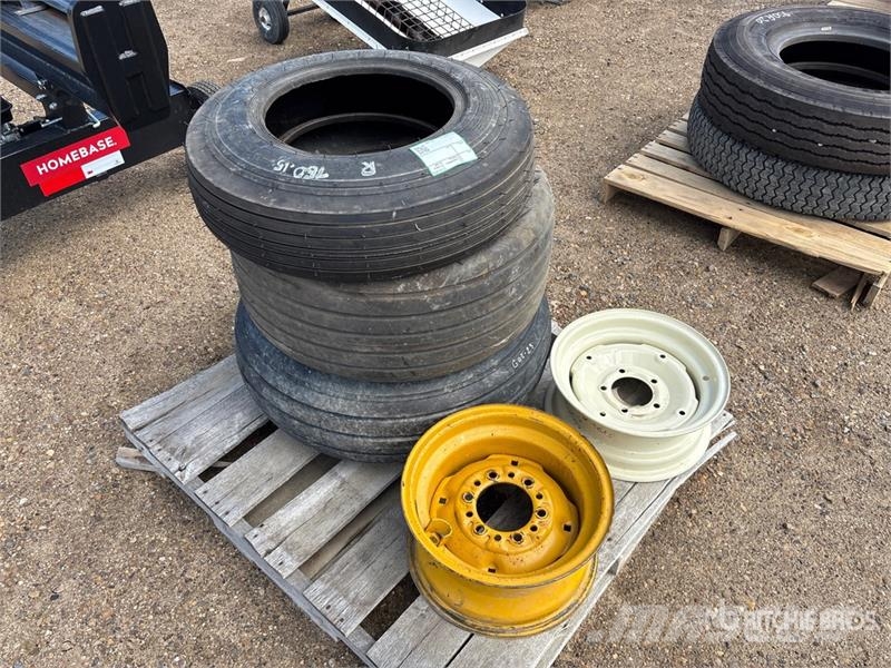 Quantity of (3) Tires Opony, koła i felgi