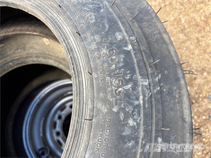 Quantity of (3) Tires Opony, koła i felgi