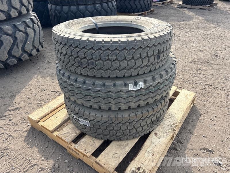 Quantity of (3) Tires Tyres, wheels and rims